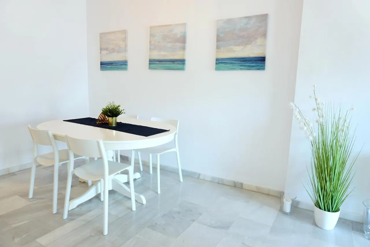 Family Complex Mi Capricho 1, Sea View Apartment Sitio de Calahonda Spain